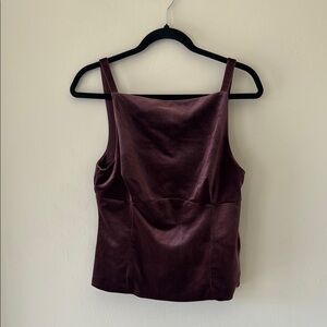 Chic Maroon Women's Tank Top